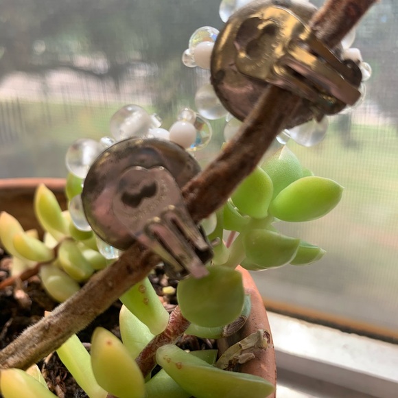 Vintage White Bead Crystal Earrings West Germany - Picture 2 of 9
